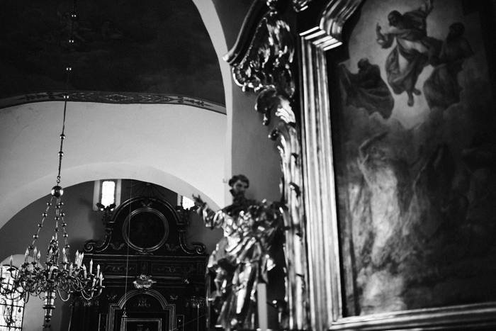 Magda i Kamil — reportaż ślubny w czerni i bieli, Tarnogóra, Karczma Zamojszczyzna