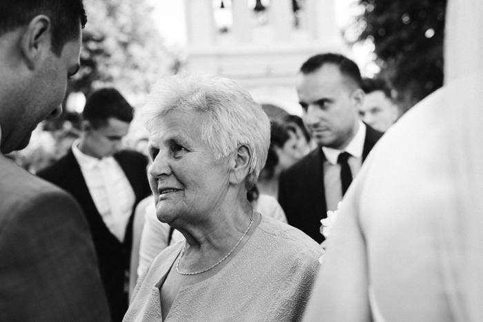 Magda i Kamil — reportaż ślubny w czerni i bieli, Tarnogóra, Karczma Zamojszczyzna